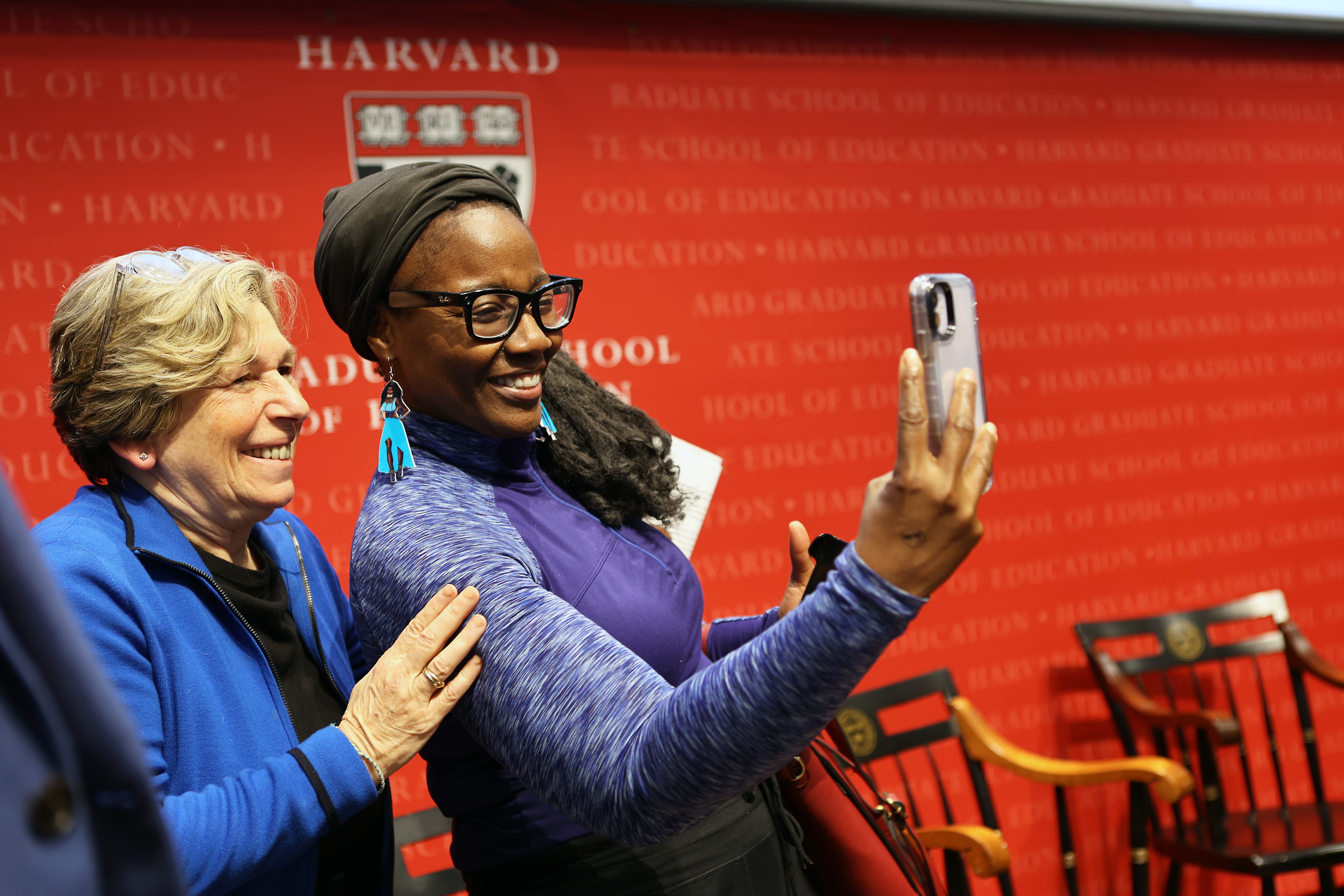 Randi Weingarten takes a selfie