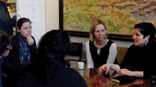 El-Erian Fellow Nancy Gutierrez (R) meets with Finnish teachers