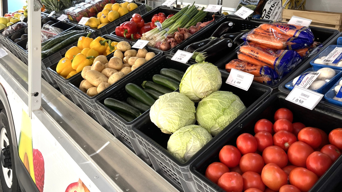 GROW mobile food truck