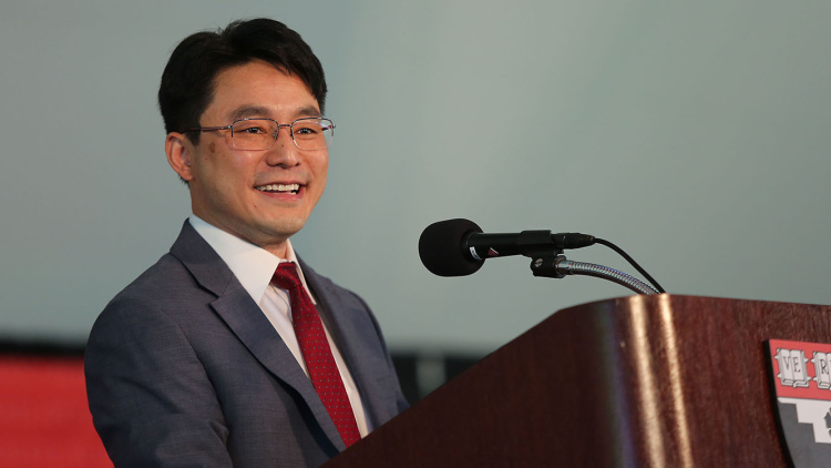 Junlei Li