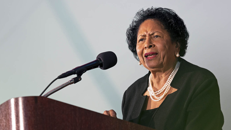 Ruth Simmons