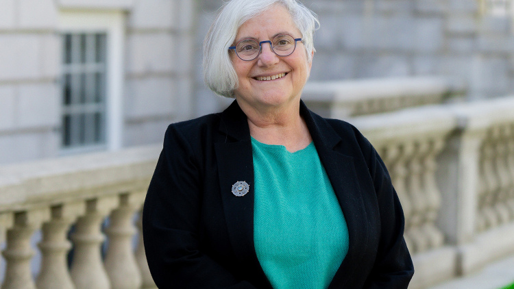 Portrait of Julie Reuben