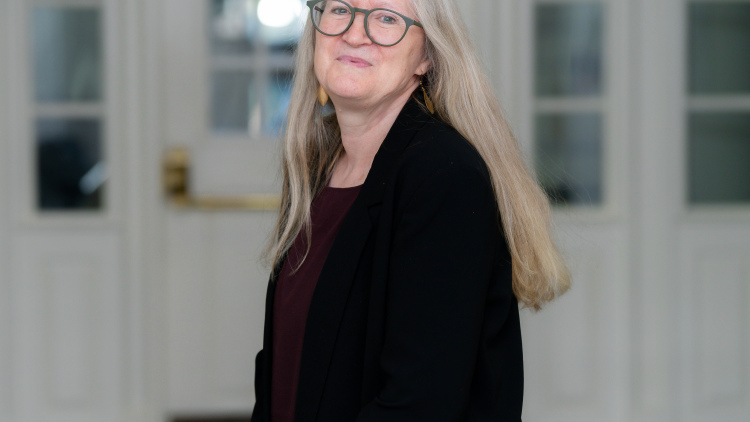 Tina Grotzer