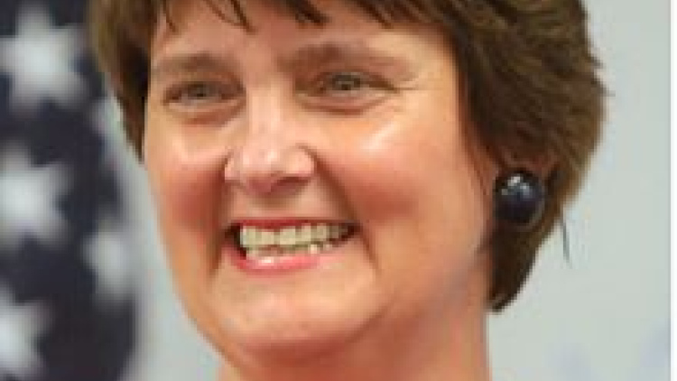 Anne Holton