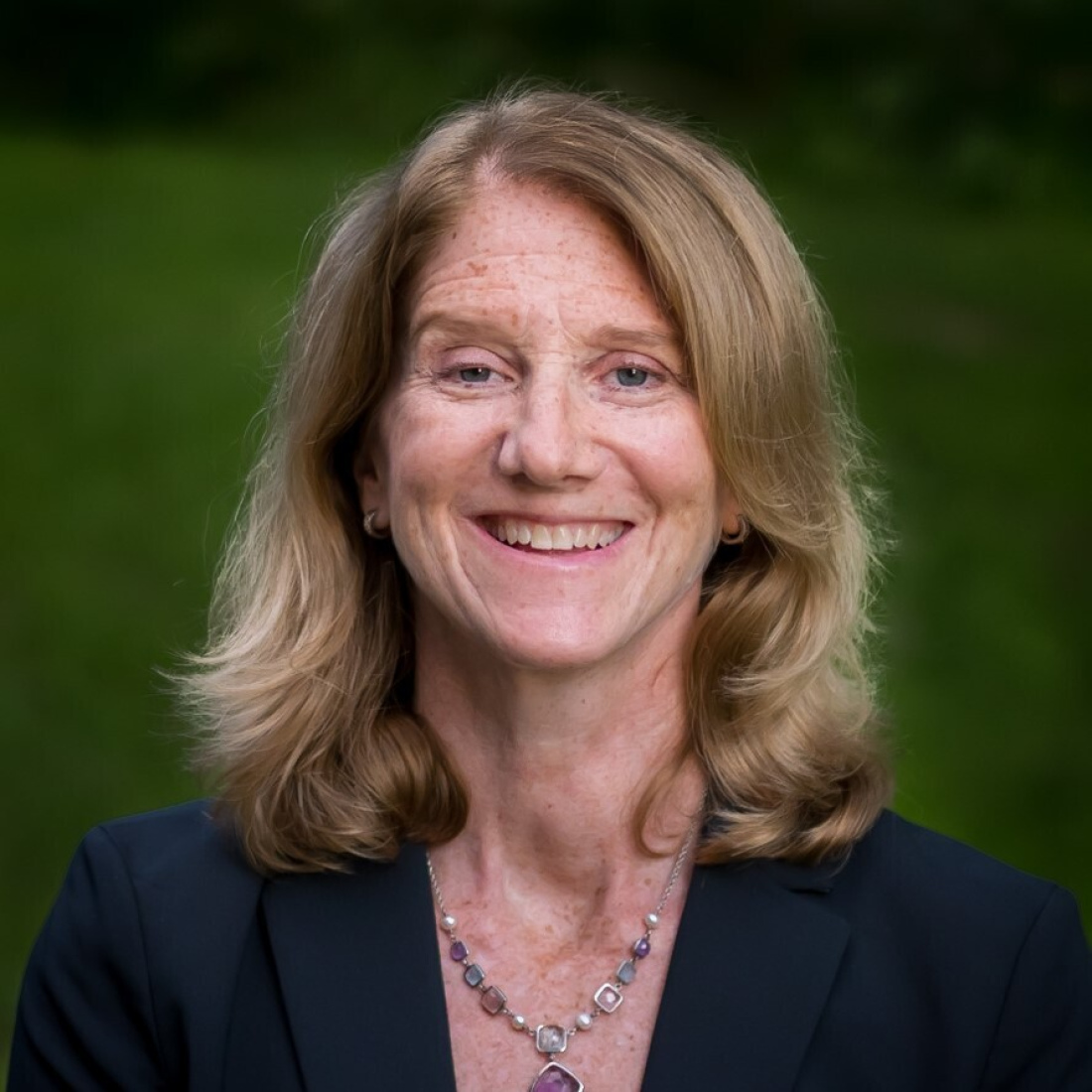 Stefanie Reinhorn's headshot