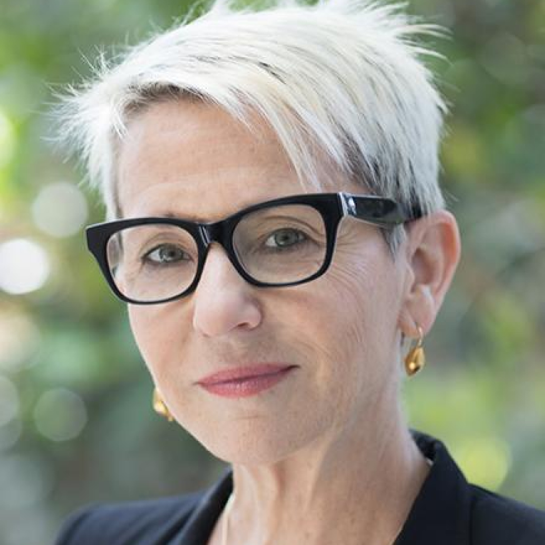 Robin Ely's headshot