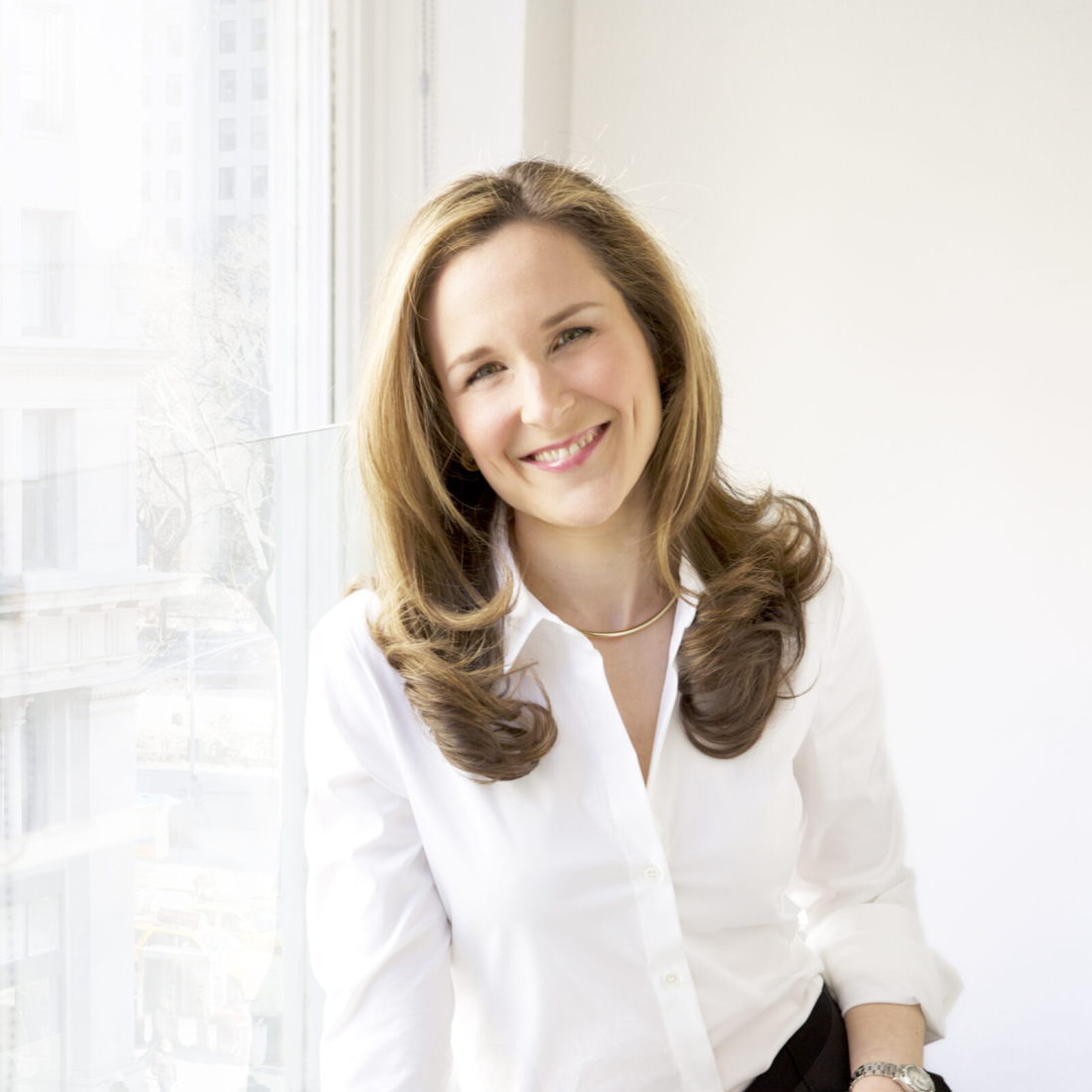 Lindsey Pollak's headshot