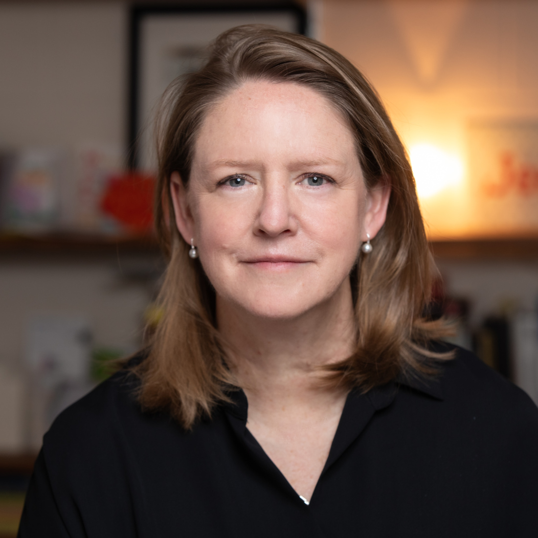 Portrait of Stephanie Jones