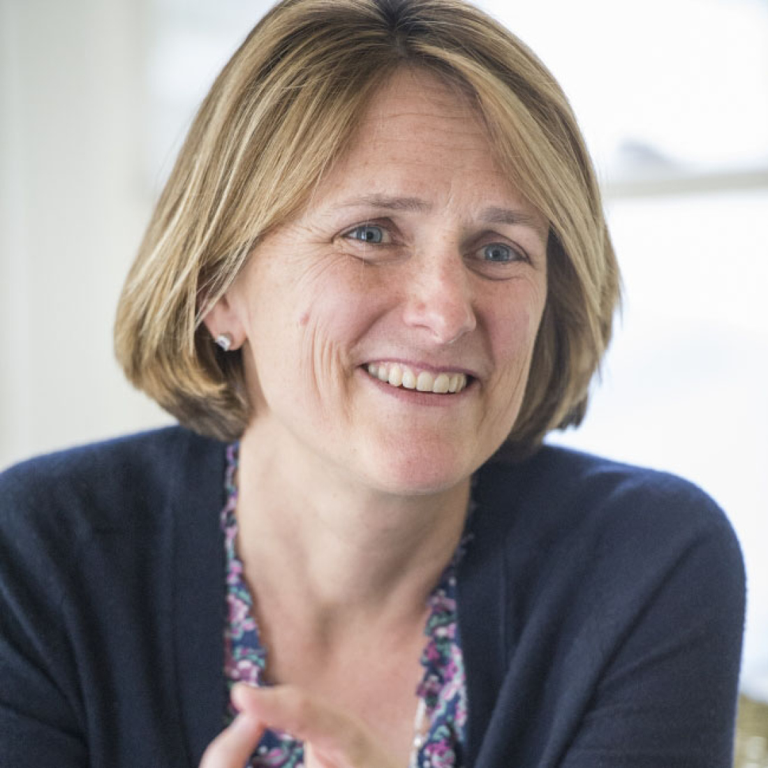 Gillien Todd's headshot